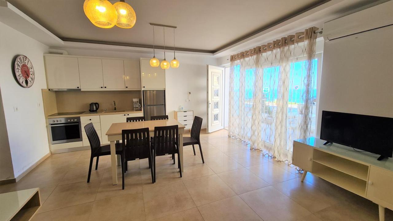Bella Mare Luxury Apartments Kalamaki  Luaran gambar