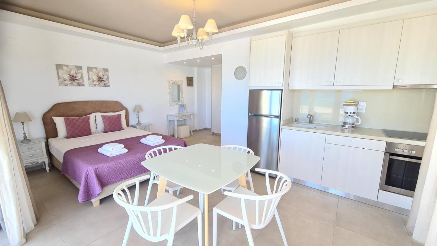 Bella Mare Luxury Apartments Kalamaki  Luaran gambar